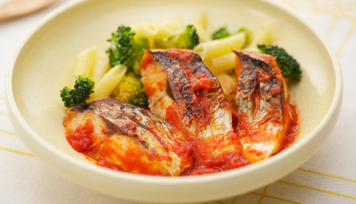 ノルウェー塩さばのトマトソース