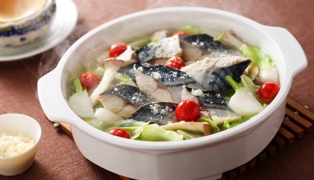 塩さばの塩バター鍋