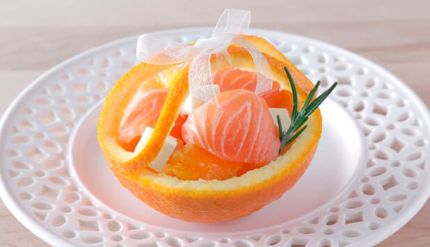 タルタルノルウェーサーモンのオレンジカップ