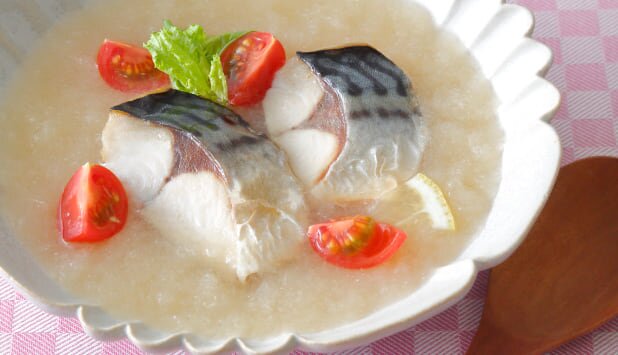 ノルウェー塩さばと春カブのソース仕立て