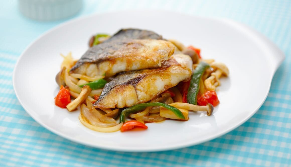 ノルウェー塩さばのポン酢バターソース