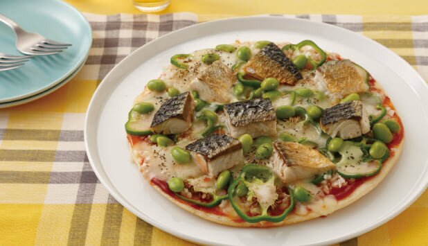 ノルウェー塩さばと枝豆のピザ