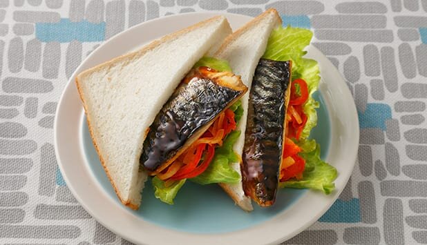 ノルウェー塩さばのポケットサンド