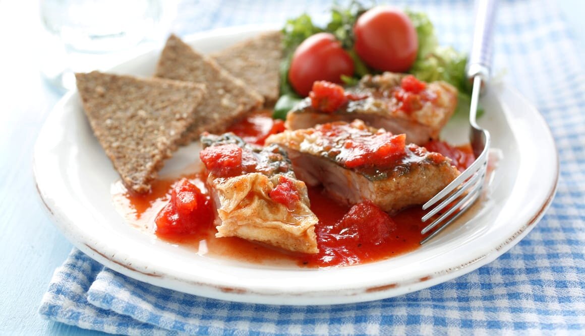 ノルウェー塩さばのトマトソース