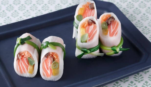 ノルウェーサーモンの大根巻き