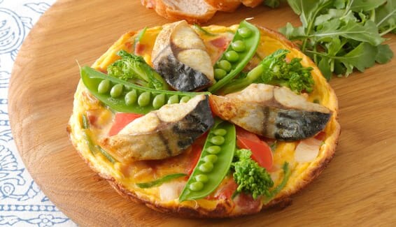 ノルウェー塩さばde春色オムレツ