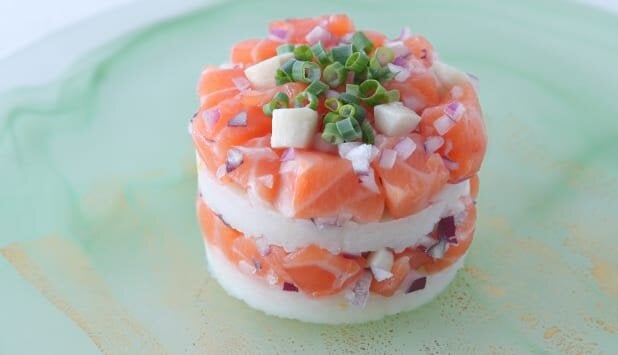 サーモンの和風タルタルミルフィーユ
