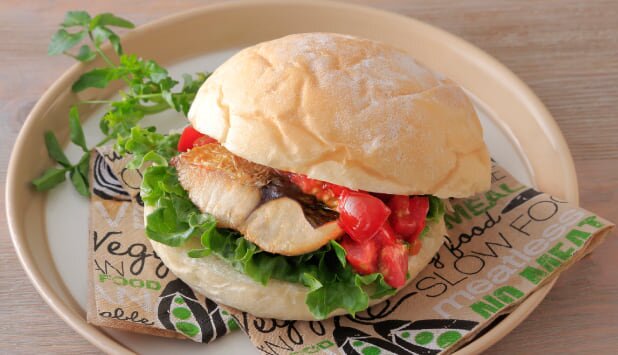 ノルウェー塩さばのイタリアン風味のサバーガー