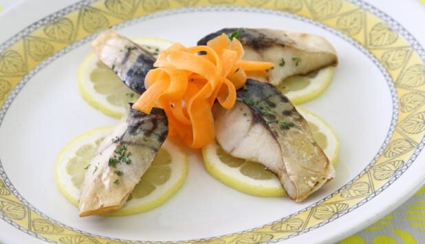 ノルウェー塩さばと人参のマリネ