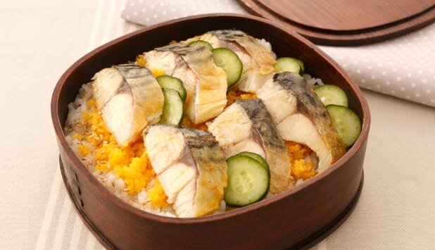 ノルウェー塩さばのちらしずし