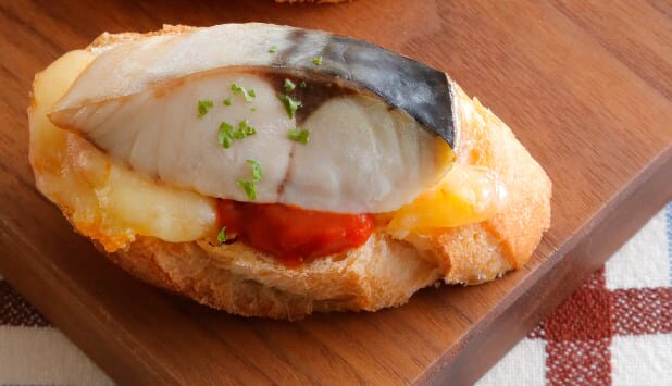 ノルウェー塩さばのピザバケット